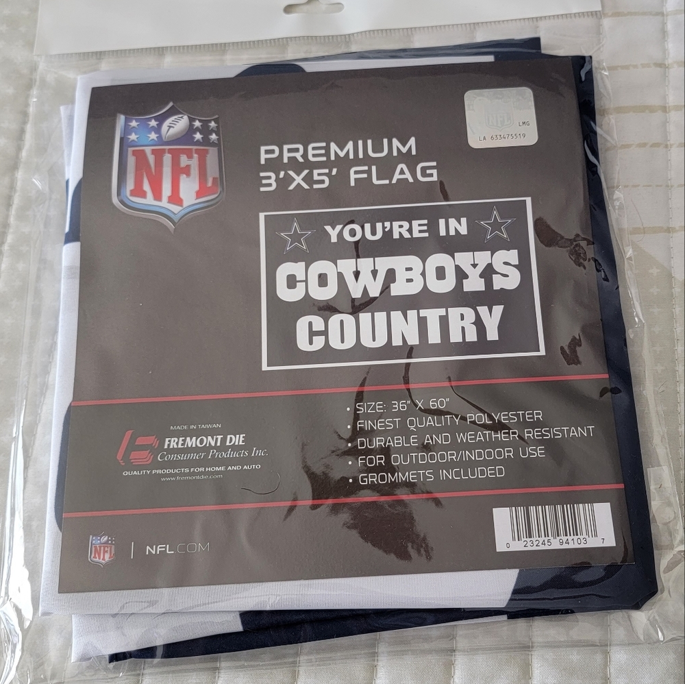 NWT! Dallas Cowboys Flag Bundle - Picture 2 of 5